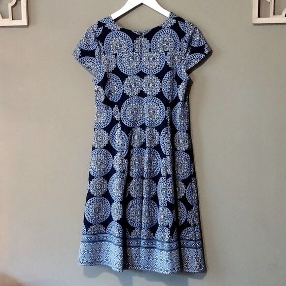 Chico's Women's Size 0 Soft Blue and Navy Aboriginal Circle Midi Dress - Picture 3 of 8